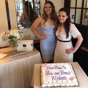 Meet your Posher, Evelyn